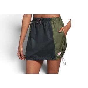 NEW NIKE NSW Icon Clash Woven Colorblock Skirt - CU5985-010 - Black - XS Tennis